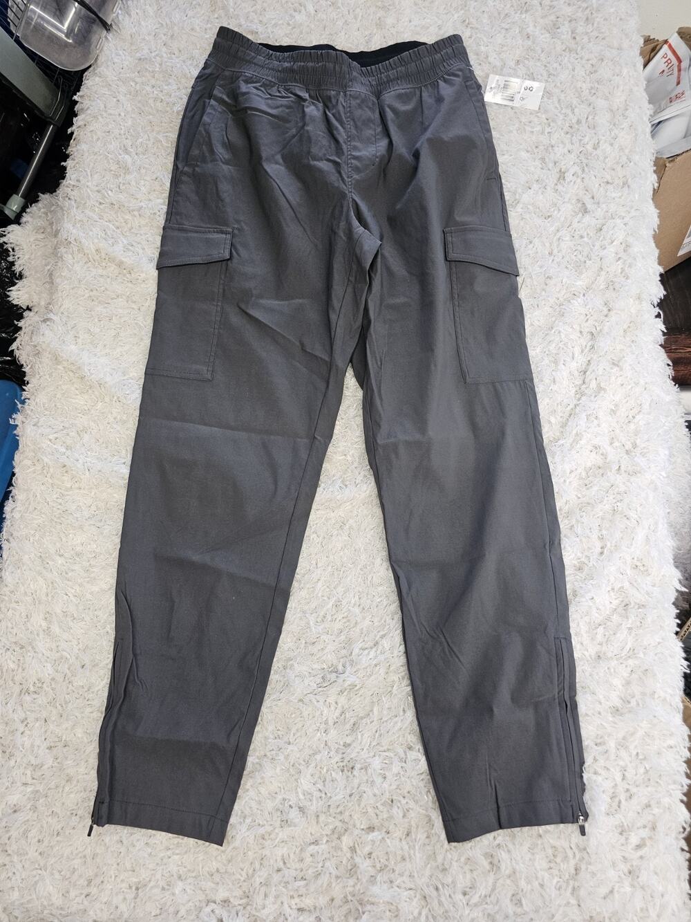 NWOT Mondetta Outdoor Project Cargo Pants Hiking Gorpcore Ankle Zip Tech Size S